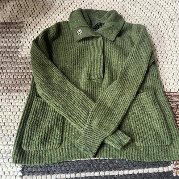 J.Crew Lambswool Quarter Snap-Collar Ribbed Sweater – Army Green – Size Small - Picture 2 of 6